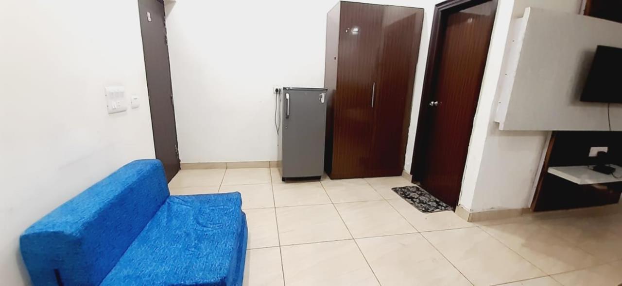 Hotel Singh Residency Medanta Gurgaon Exterior photo